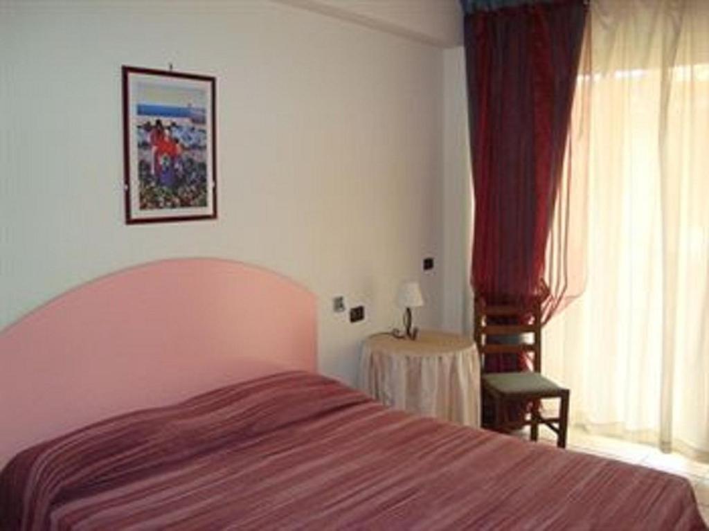 B&B La Grotta SantʼAlessio Siculo 部屋 写真